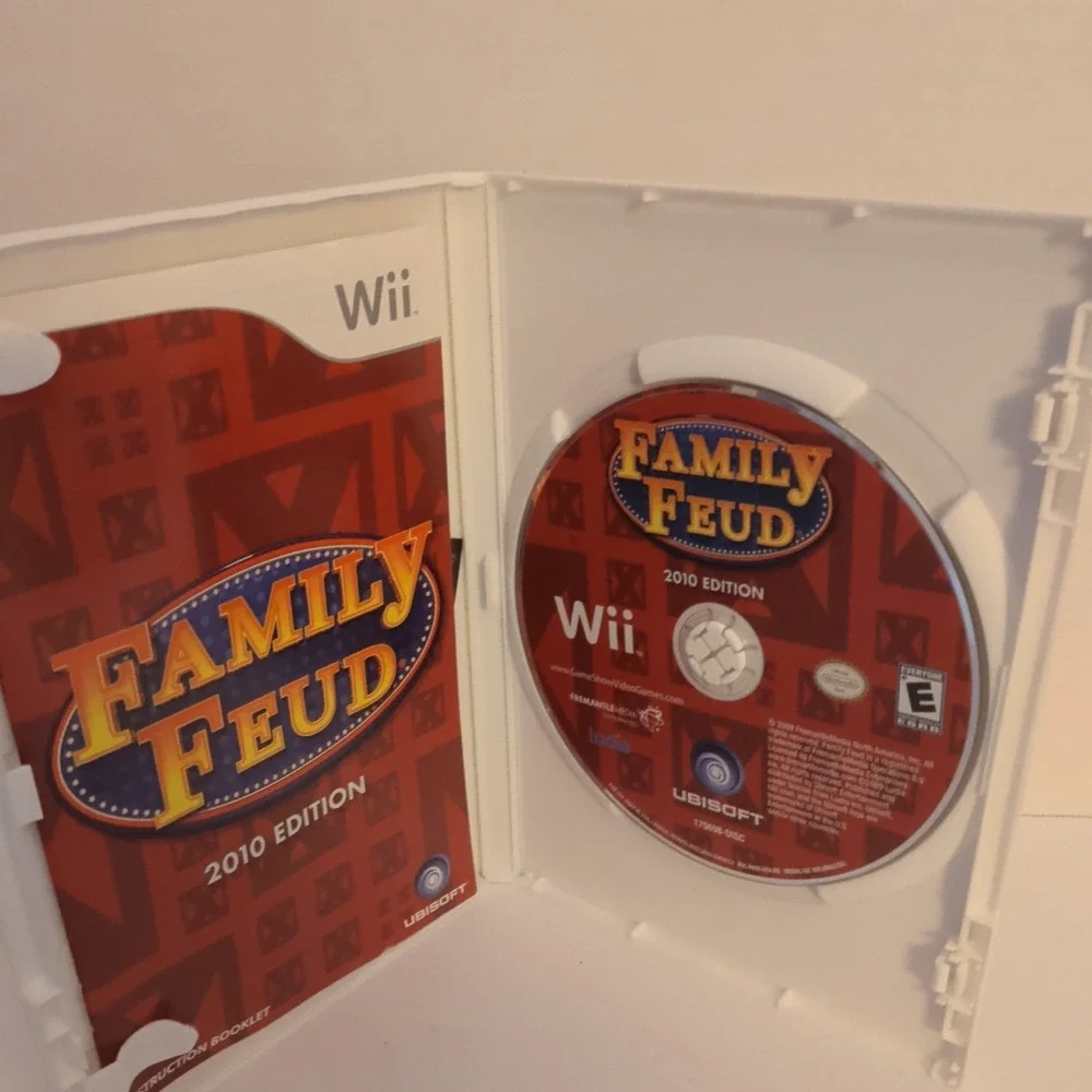 Family Feud 2010 Edition Nintendo Wii Ubisoft Video Game Complete CIB 175698-CVR